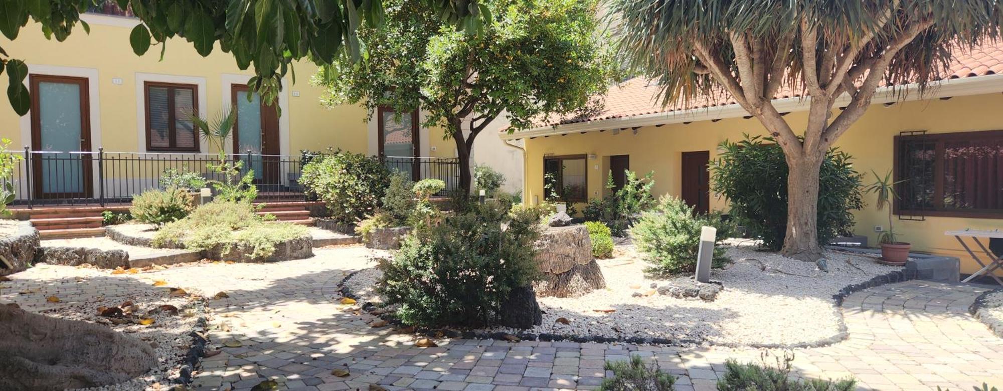 קטאניה Li Cuti Apartments מראה חיצוני תמונה